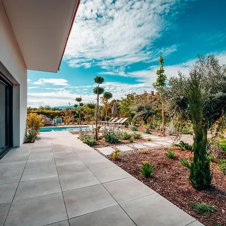 Villas De Provence - Maison Avec Piscine Chauffee 